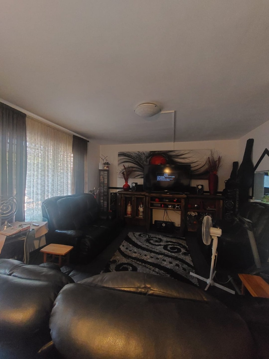 3 Bedroom Property for Sale in Sasolburg Ext 2 Free State